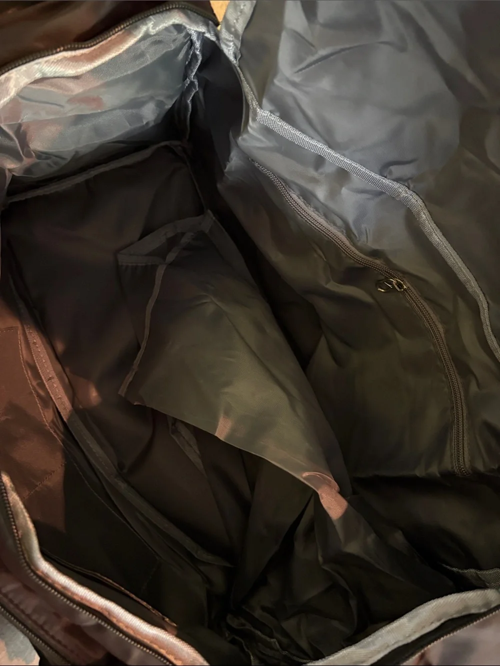 weilaishijia black duffel